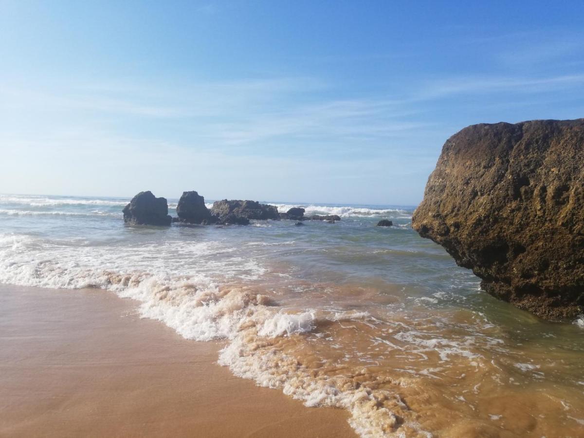 Rocha Praia Mar Beach Front Line Bay Portimão Exterior foto